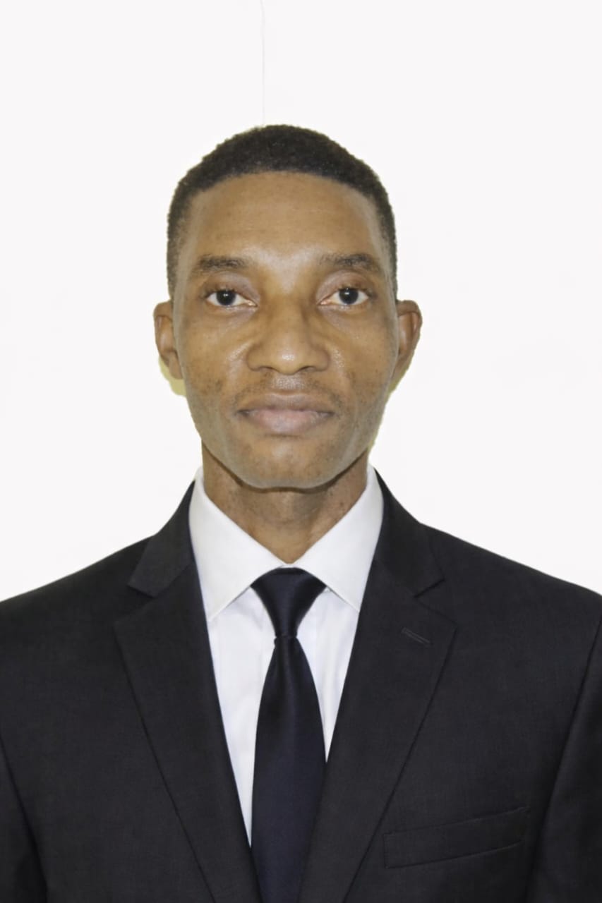 McIntosh Eze